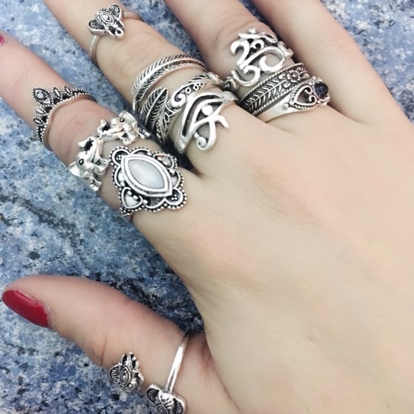 New 11 Piece Silver Boho Ring Set - Picture 3 of 7